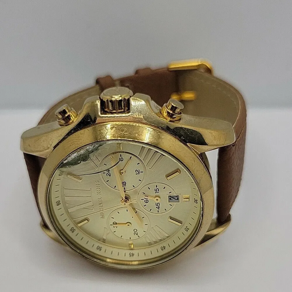 Michael Kors Bradshaw MK5605 Unisex Gold Stainless Steel Analog Dial Watch AM515